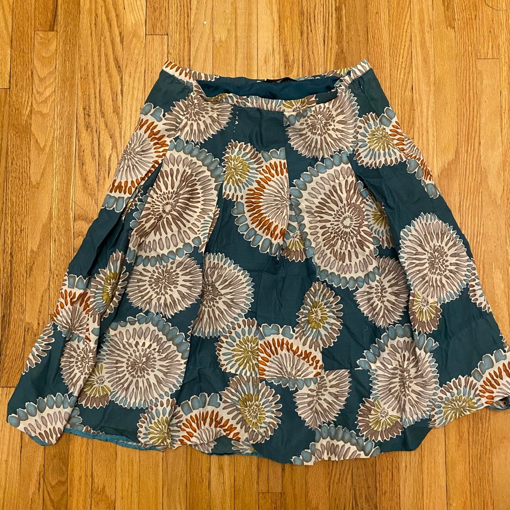 BCBG MAXAXRIA Skirt MultiColor Abstract Floral pleated Boho A Line Womens 8 Midi